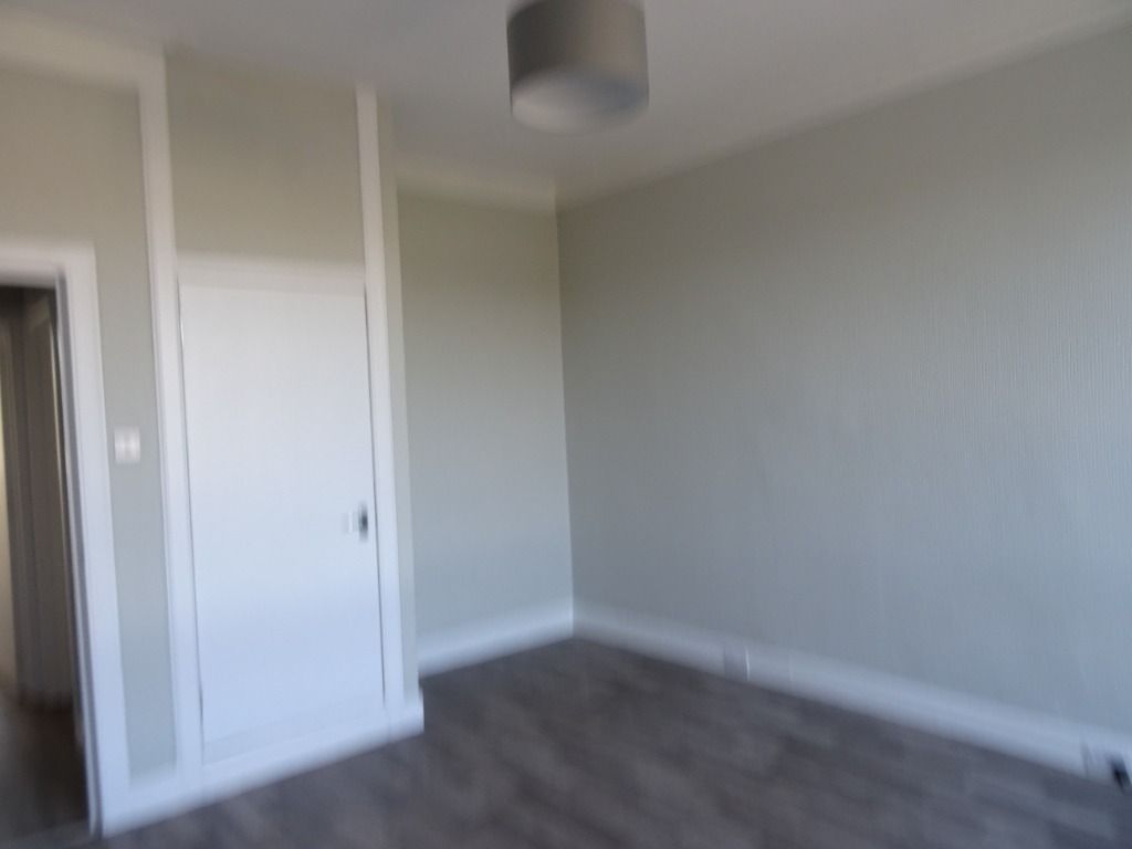 Property photo 3 of 7 Photo 3