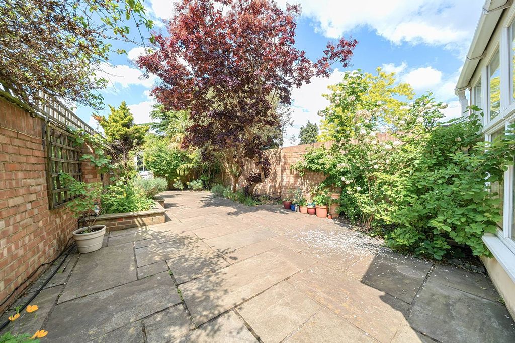 Property photo 2 of 13