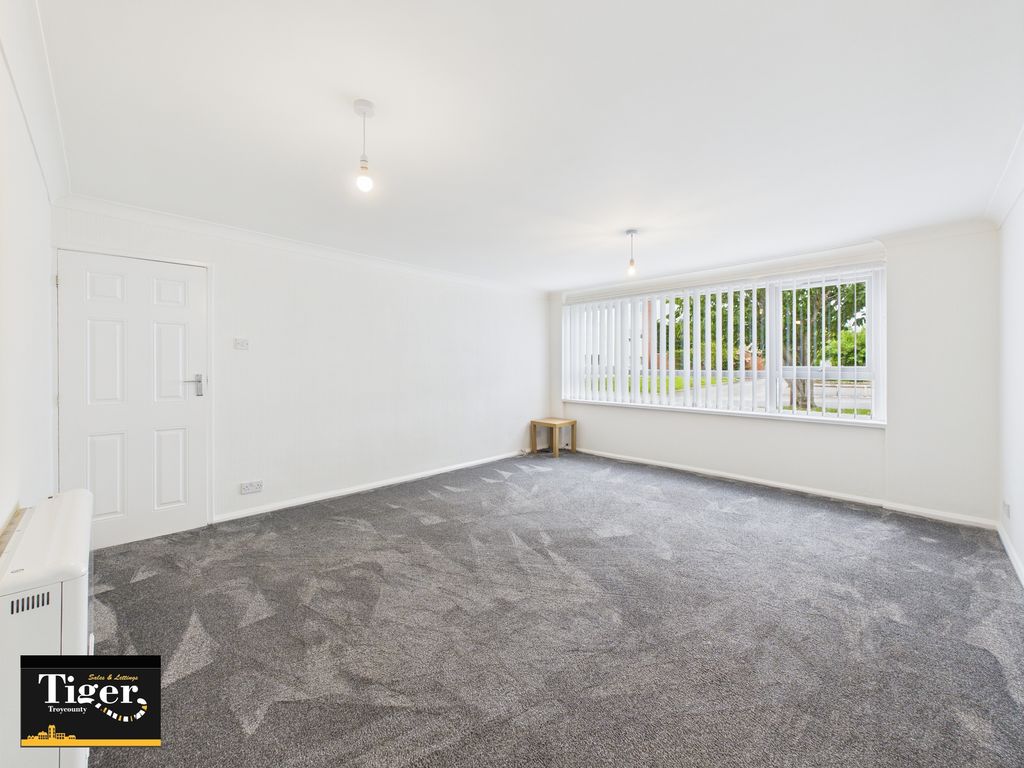 Property photo 2 of 10 Cam03440G0-Pr0367-Still007