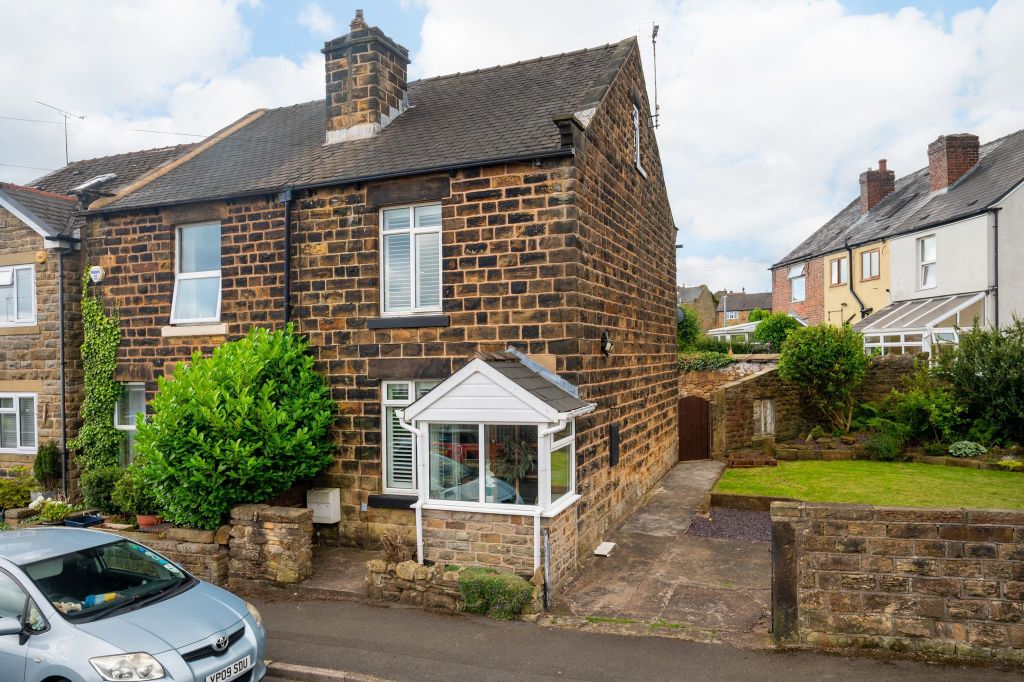 Property photo 1 of 18