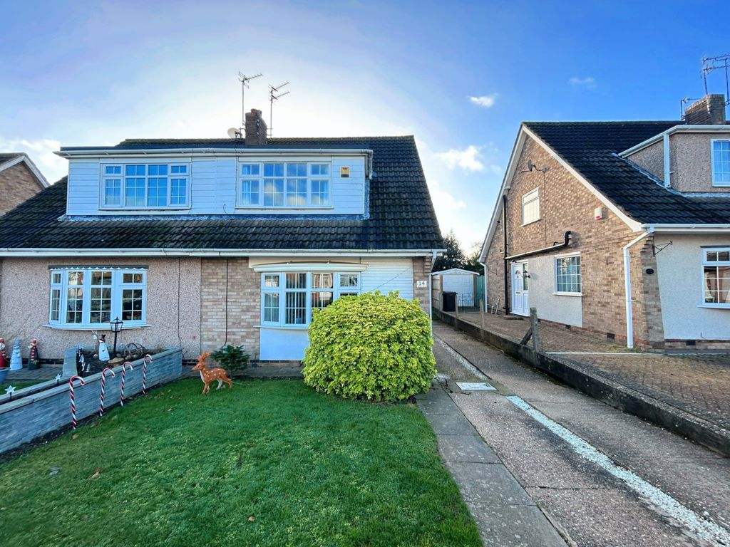 Property photo 1 of 18 Front