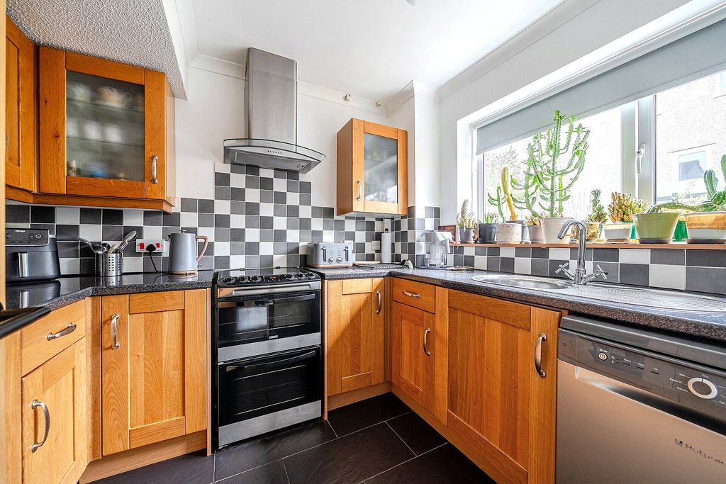 Property photo 2 of 11 2 - Kitchen