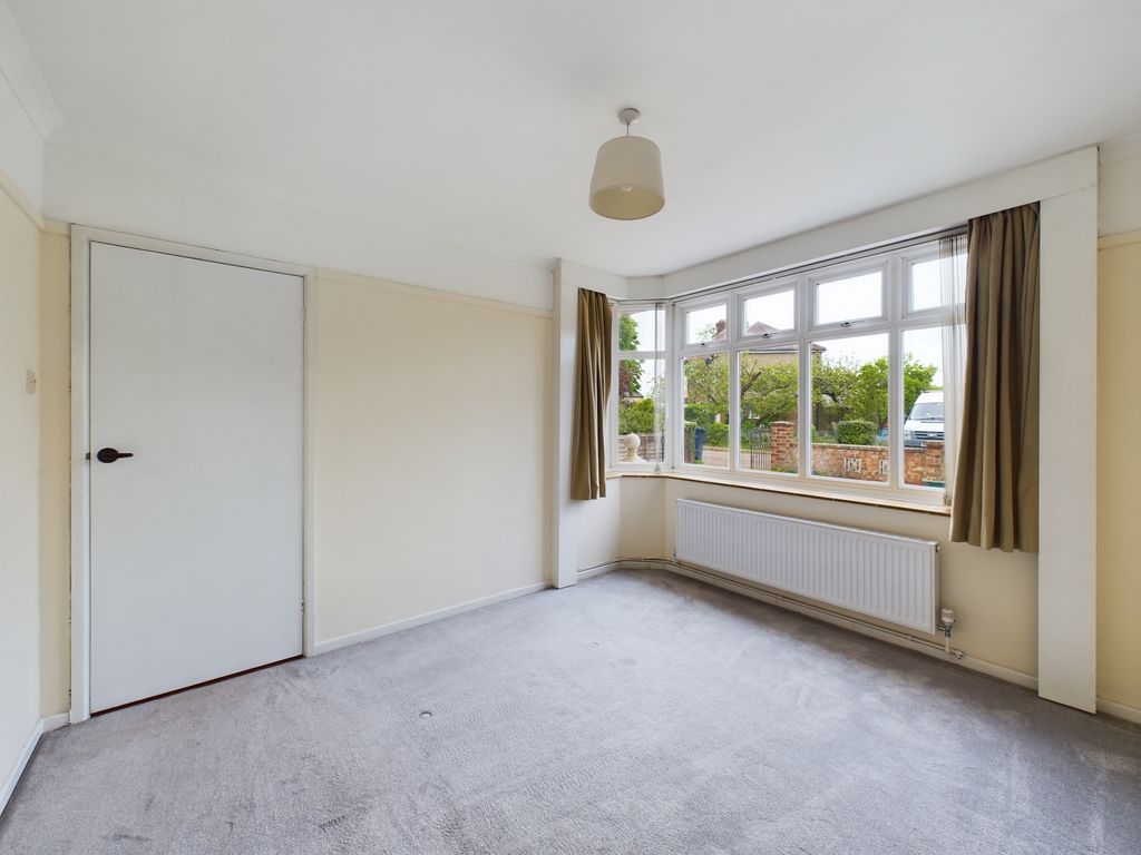 Property photo 3 of 17 Cam02545G0-Pr0159-Still002