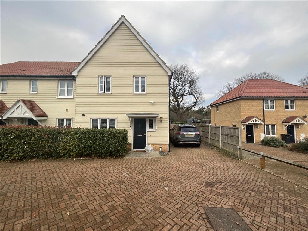 Property photo 1 of 10 Front