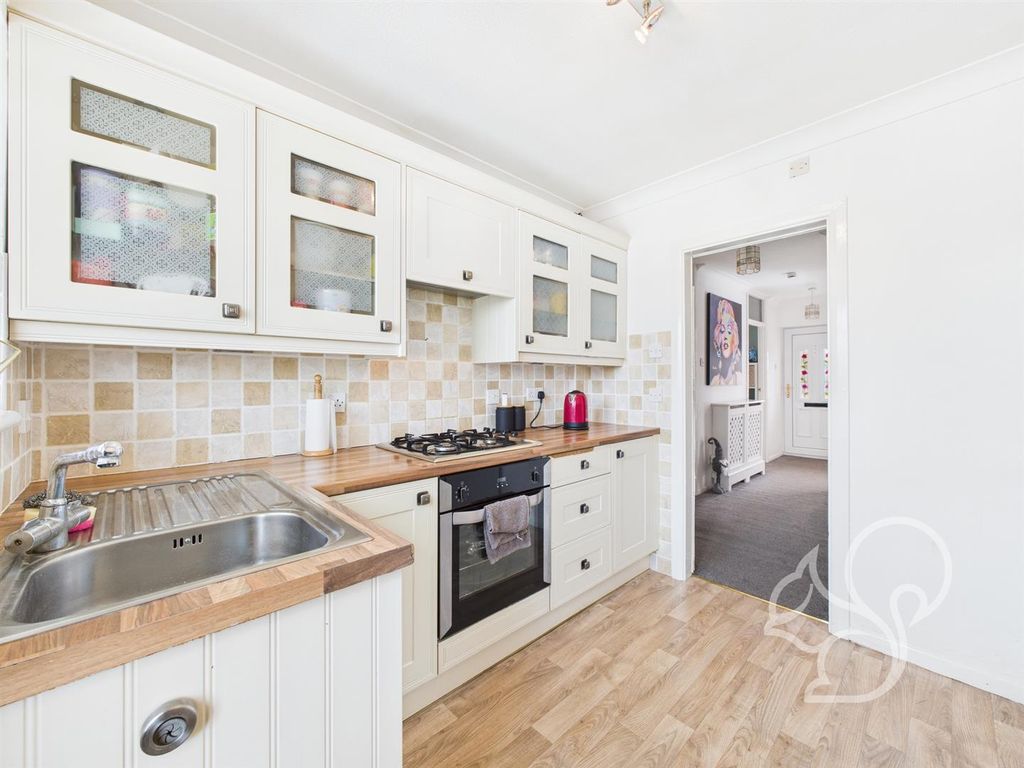 Property photo 2 of 26 Kitchen