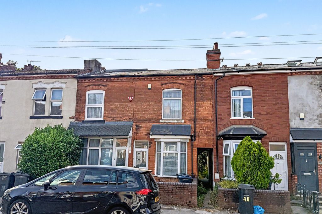 Property photo 1 of 19 42 Winnie Road, Selly Oak, Birmingham B29 6Jx