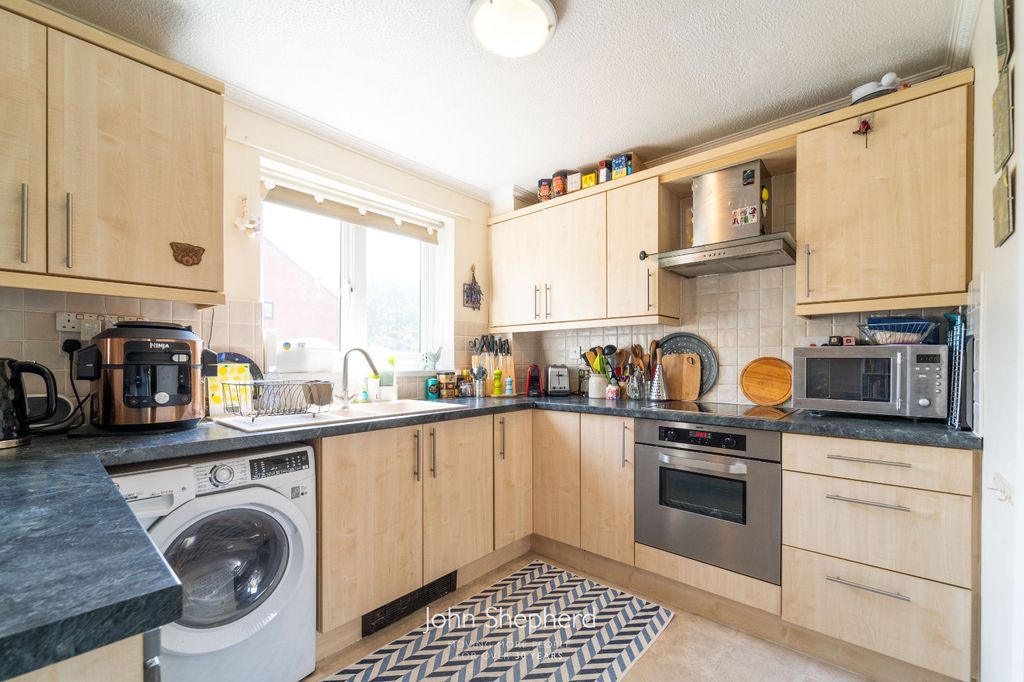 Property photo 3 of 12 Picture No. 08