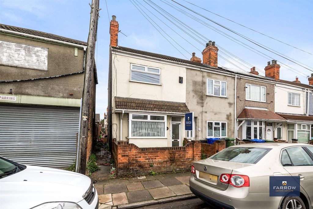 Property photo 1 of 18 Front