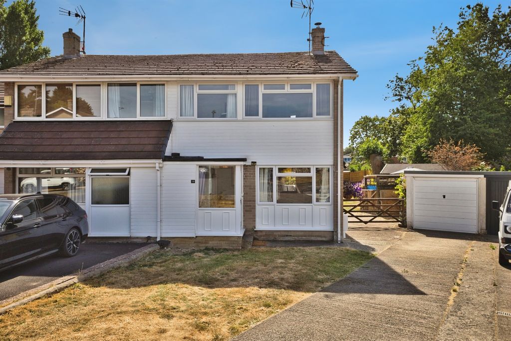 Property photo 1 of 19