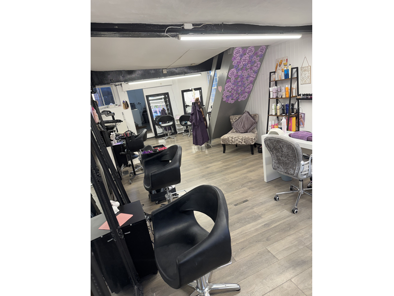 Property photo 2 of 10