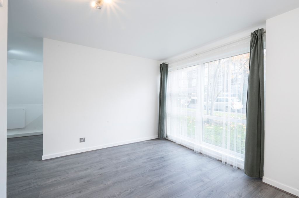 Property photo 2 of 10 Picture No. 02
