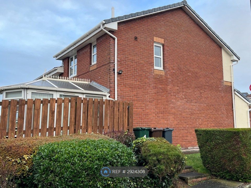 Property photo 3 of 25