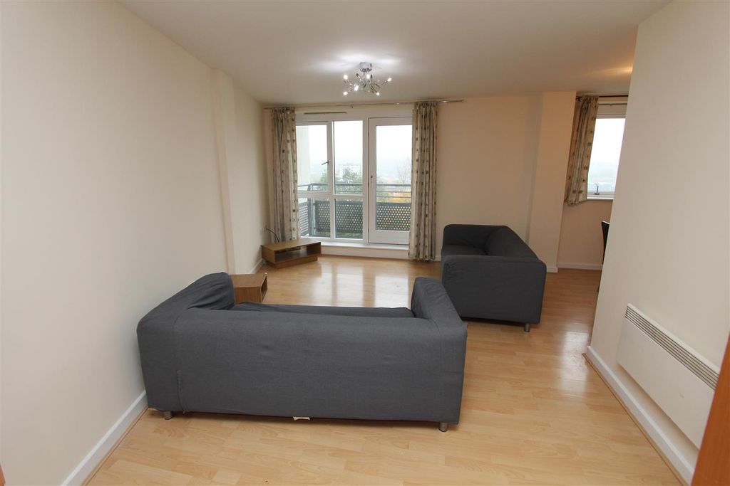 Property photo 2 of 9 Lr1.Jpg