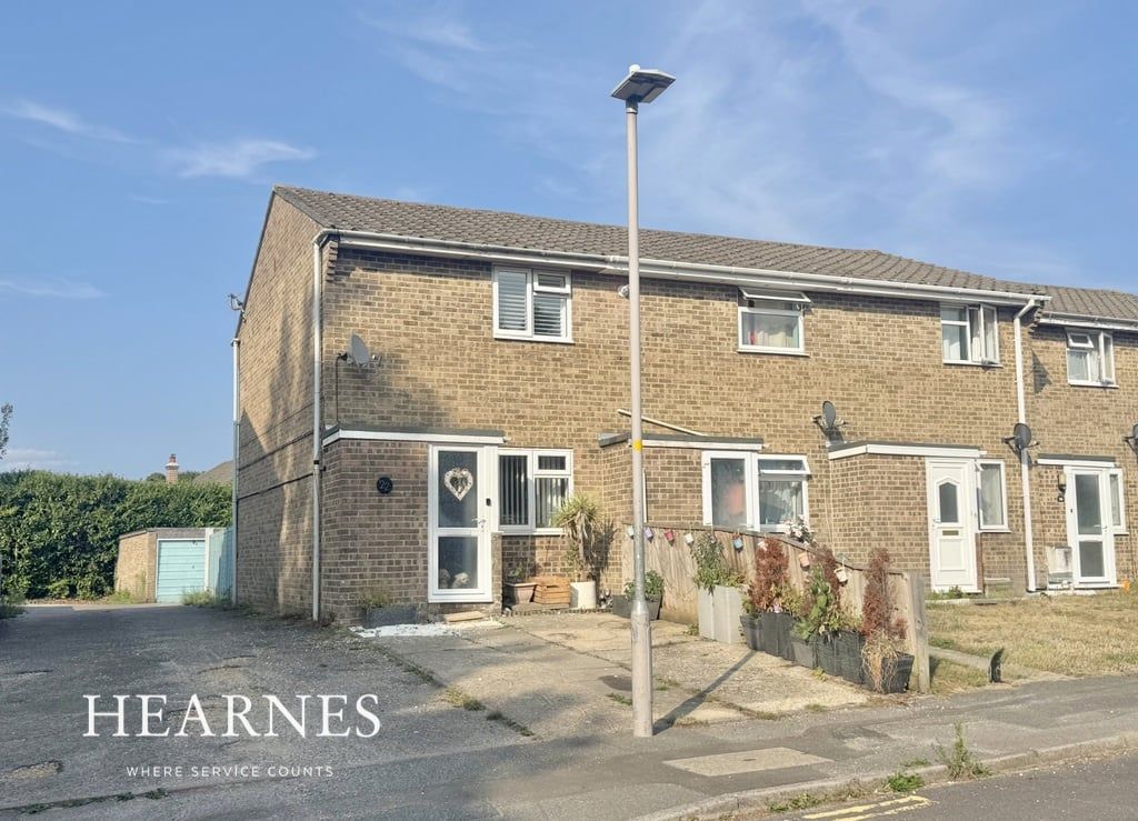 Property photo 1 of 12