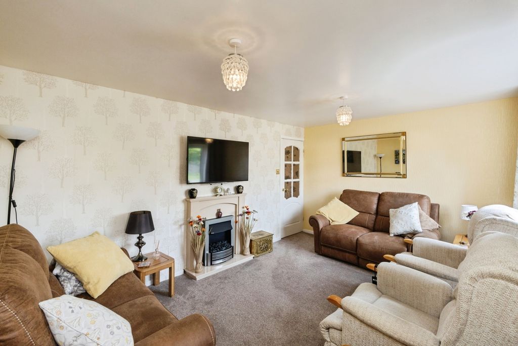 Property photo 2 of 20 Pbox-Img.Jpg