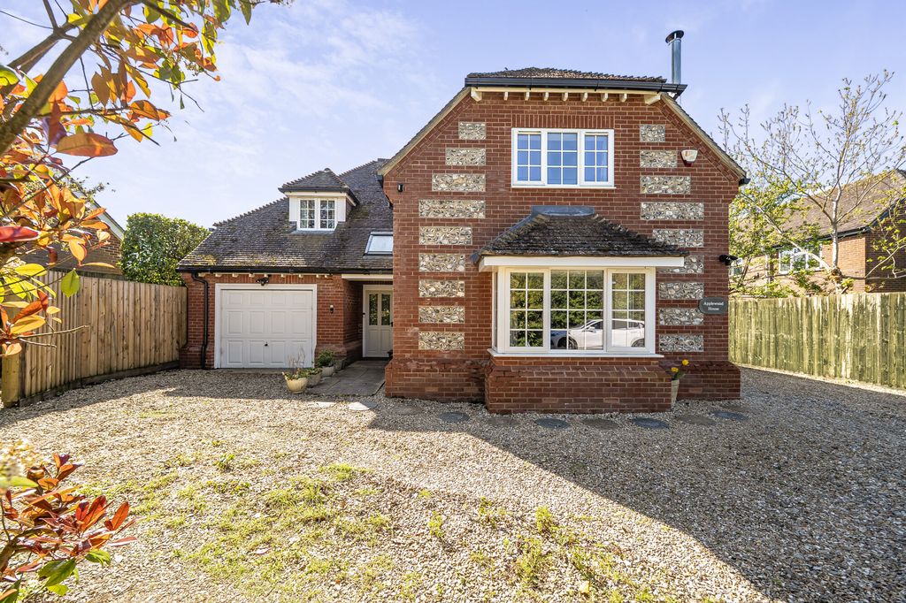 Property photo 1 of 12