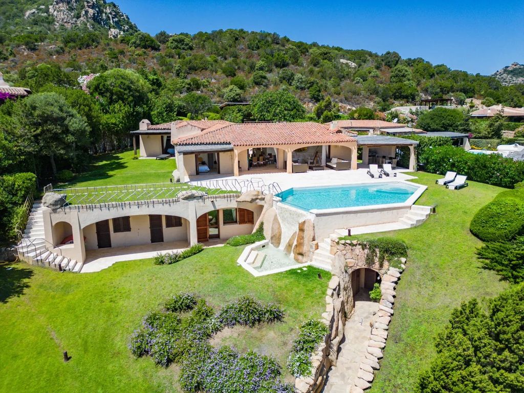 Property photo 3 of 18