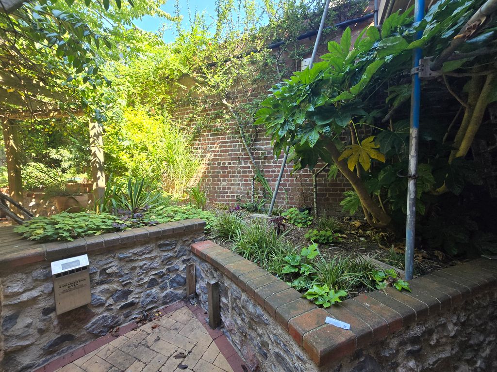 Property photo 2 of 18 20250822_134148
