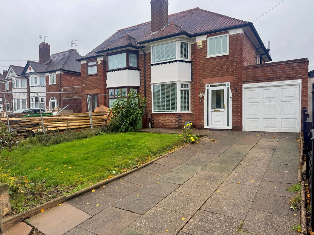 Property photo 1 of 1