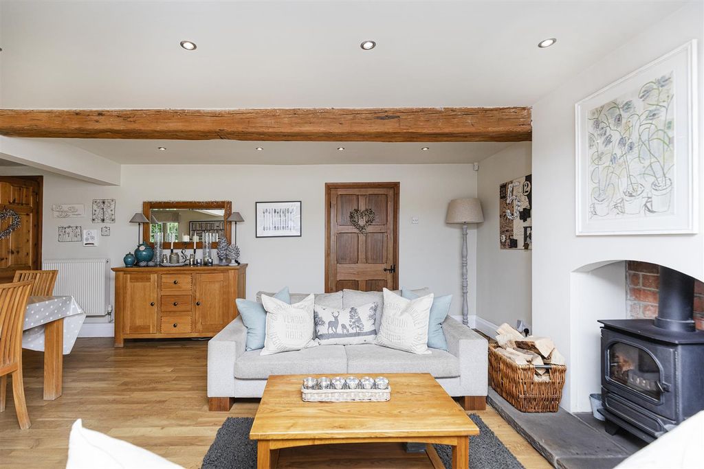 Additional image 13 of 4 bed cottage for saleGawthorpe Green Lane, Lepton, Huddersfield HD5