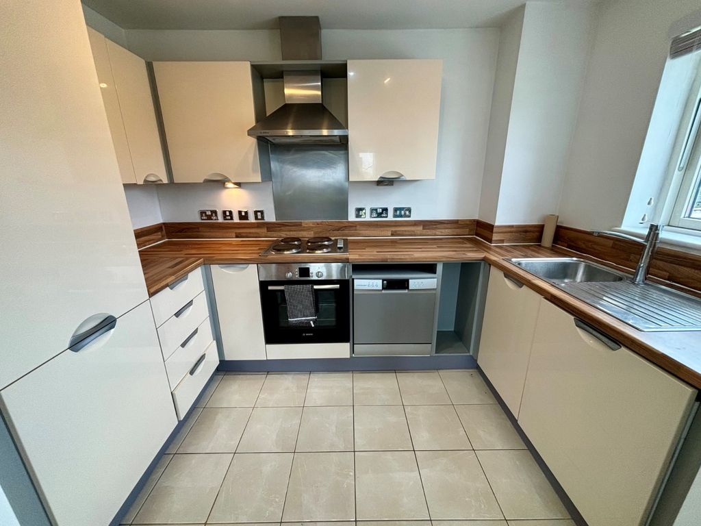 Property photo 3 of 8 Picture No. 08