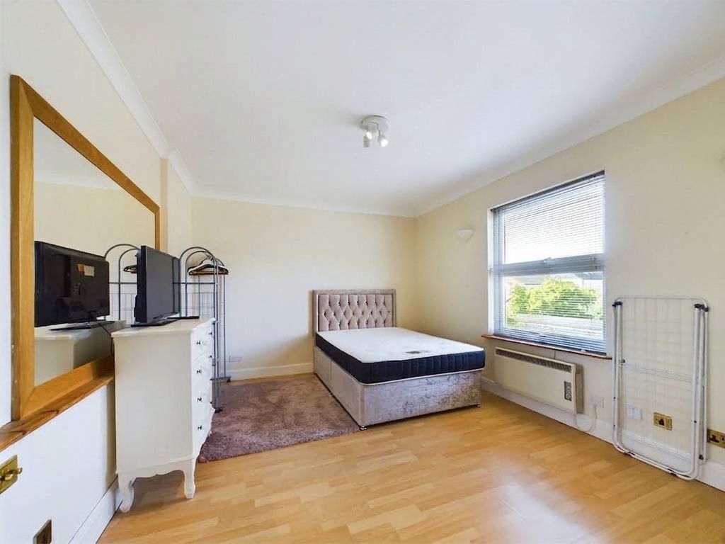Property photo 1 of 4 Picture No. 14