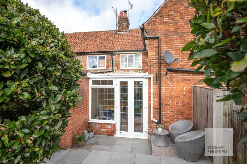 Property photo 3 of 21 Rear