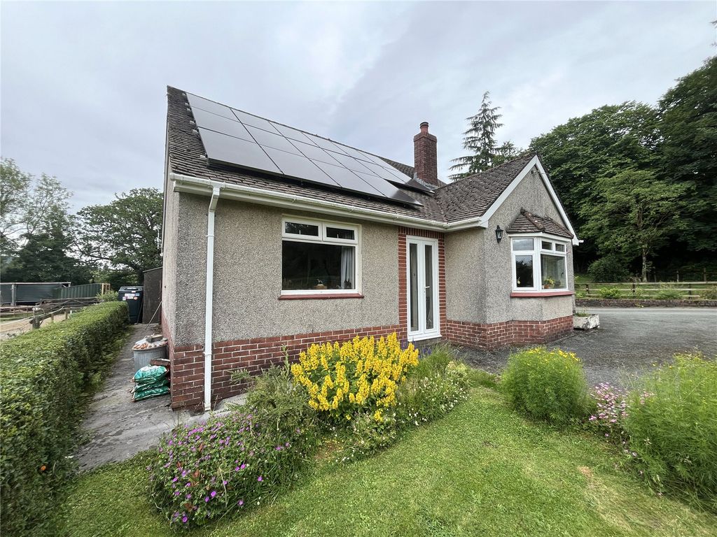 Property photo 3 of 30 Picture No. 03
