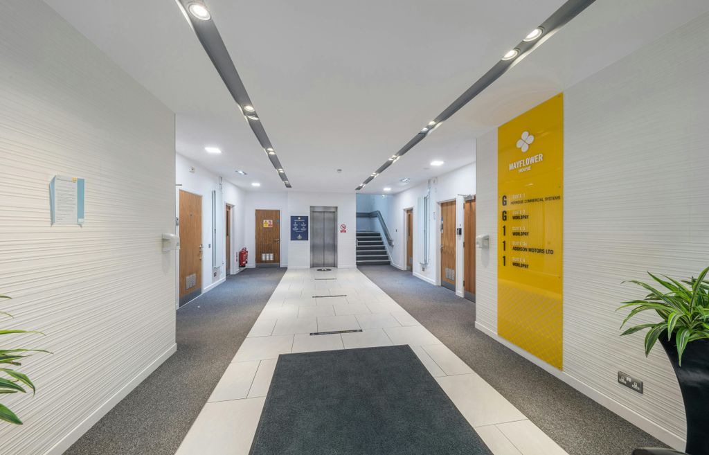 Property photo 3 of 8 48 Resampled 2.Jpg