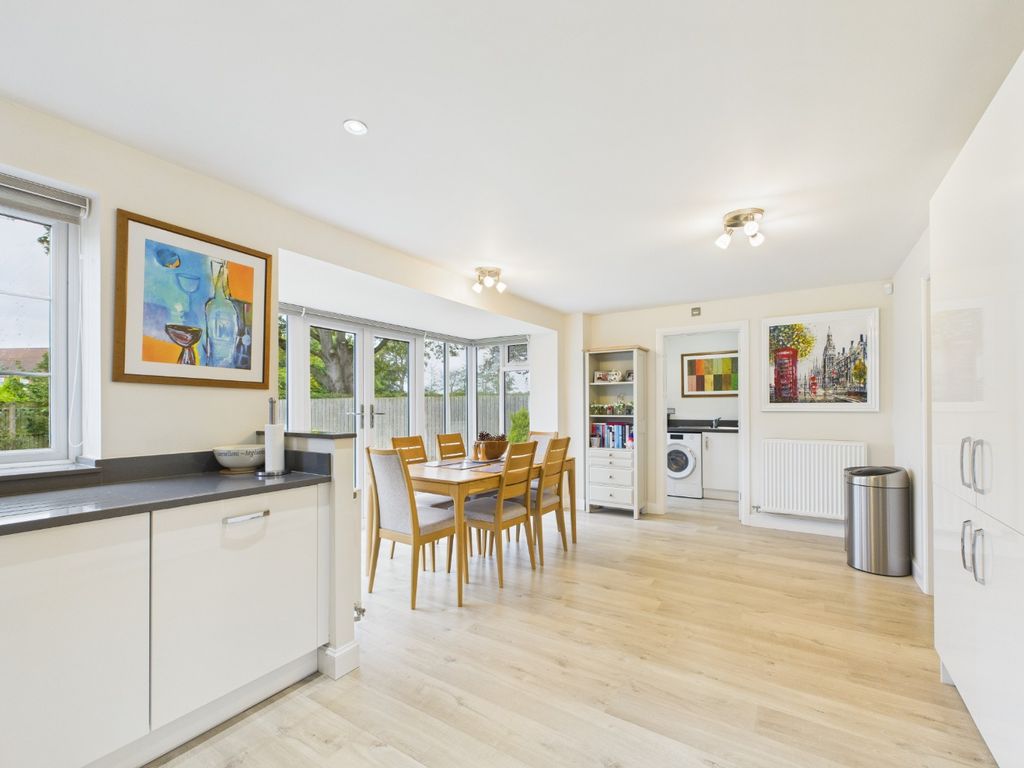 Property photo 3 of 42 4486587
