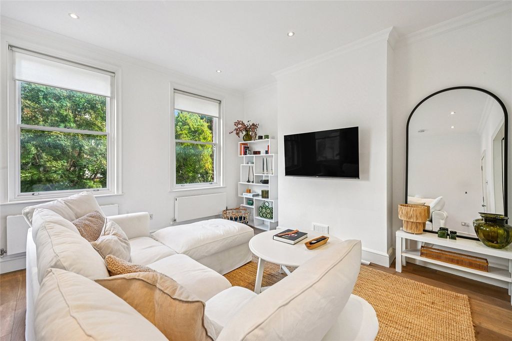 Property photo 1 of 13 Reception Room