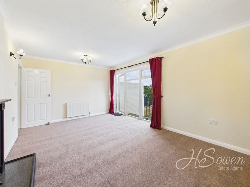 Property photo 2 of 15 Photo 5