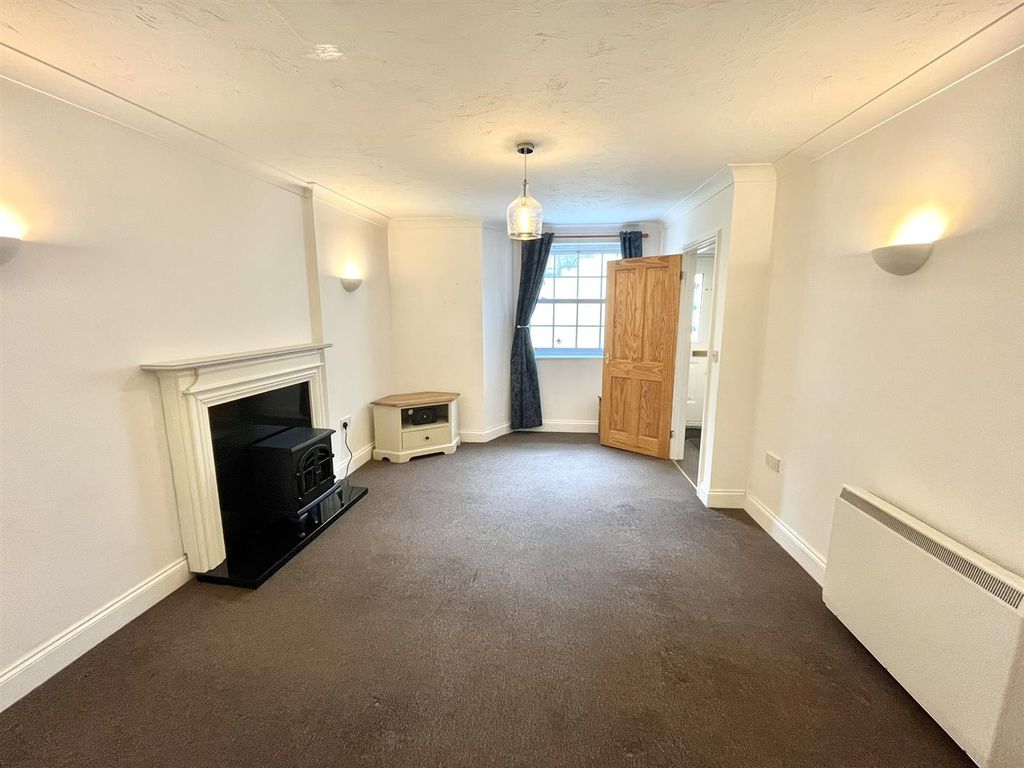 Property photo 3 of 19 Img_4937.Jpeg