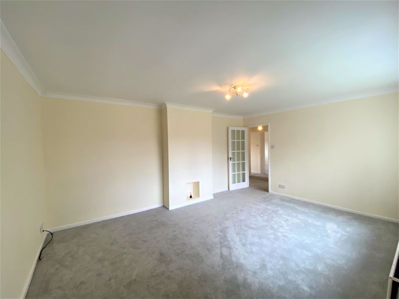 Property photo 3 of 15 Photo 8