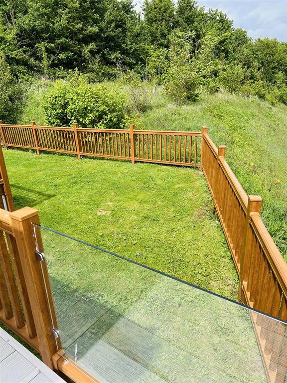 Property photo 3 of 44 Corner Plot Gardens