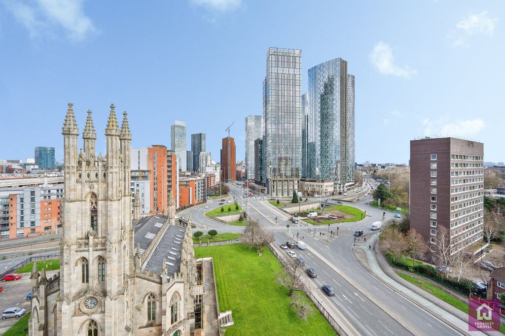 Property photo 2 of 21 Picture No. 09