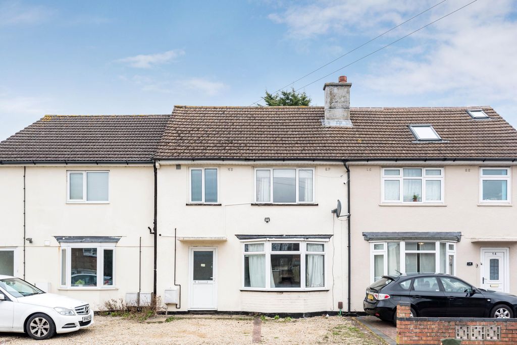 Property photo 1 of 13 Front