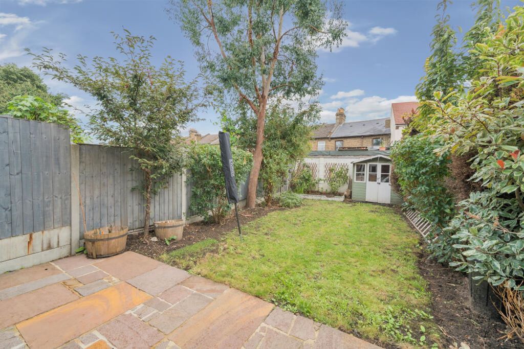 Property photo 2 of 12