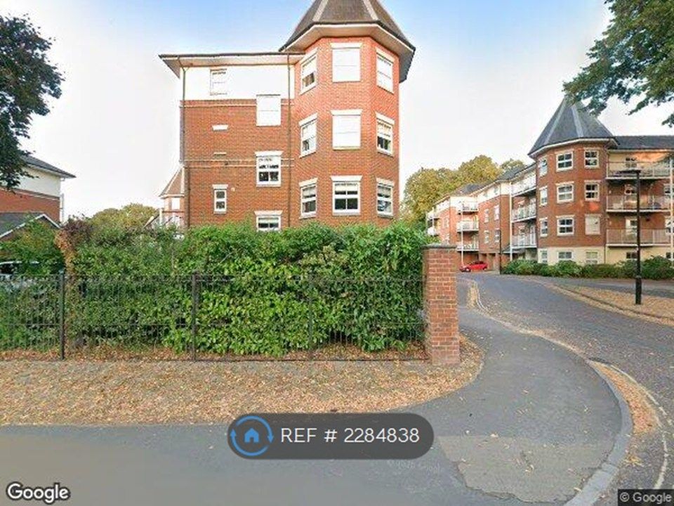 Property photo 1 of 9