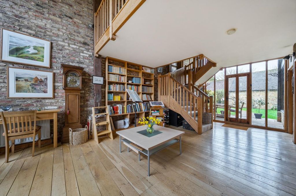 Property photo 2 of 31 1409813 (28).Jpg