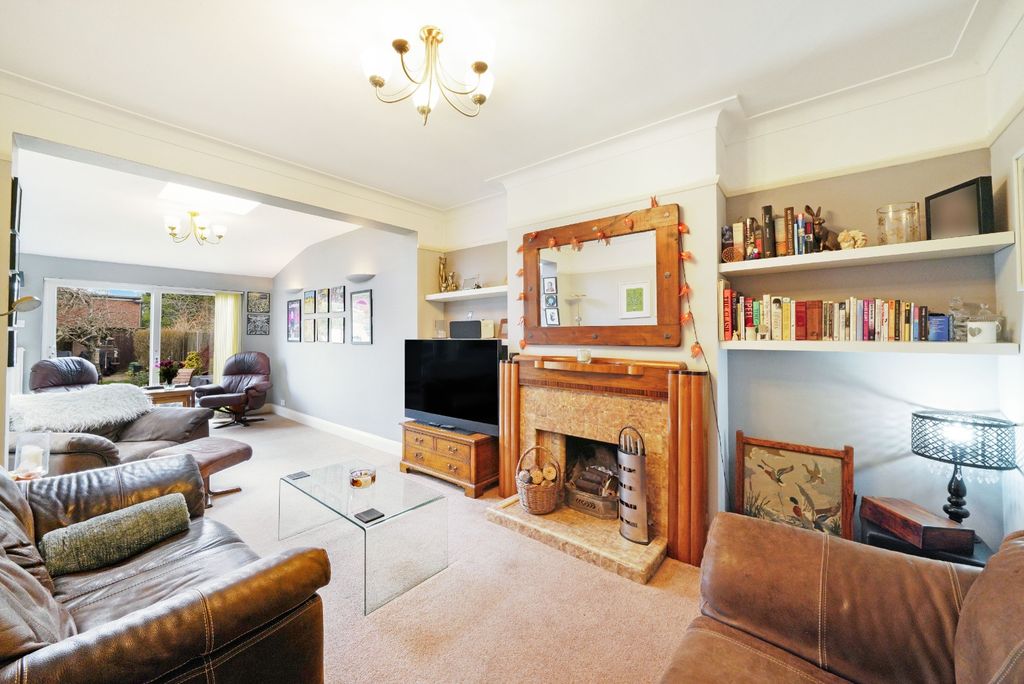 Property photo 3 of 22 4788284