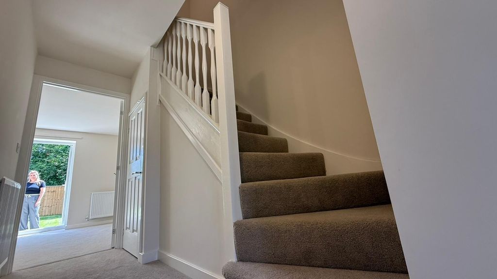 Property photo 3 of 50 0Ab4Cac2-7c83-4Ead-9010-Be081B0c571d.Jpg