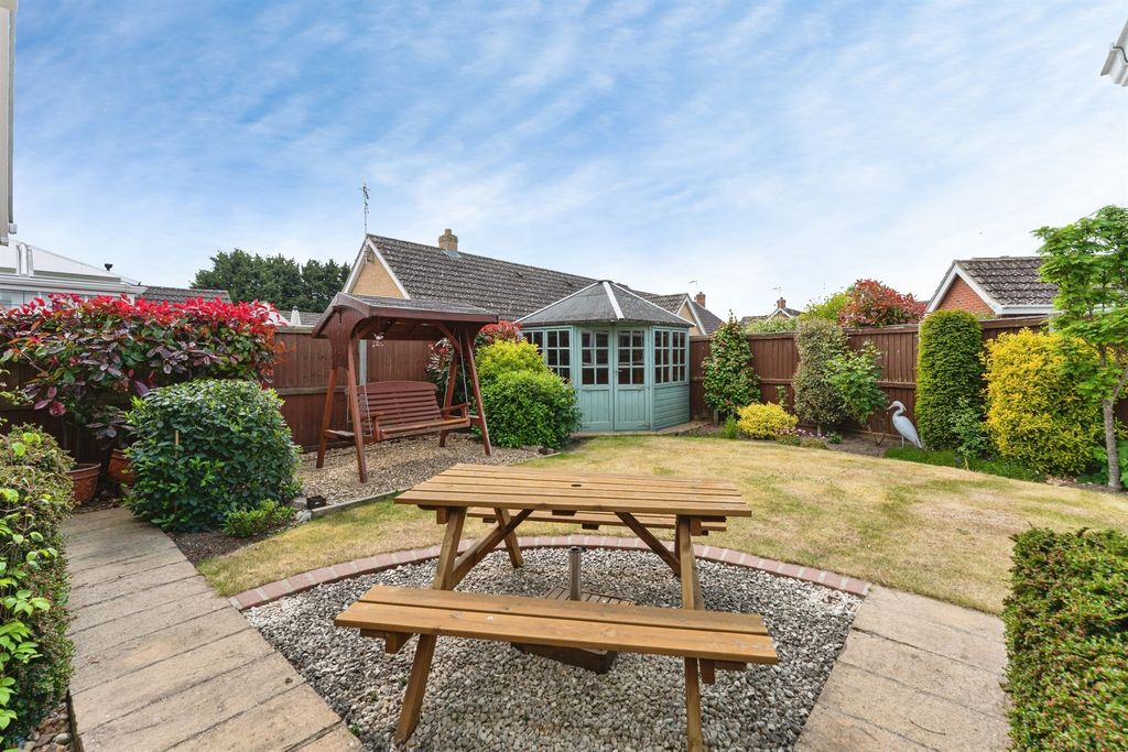 Property photo 3 of 18
