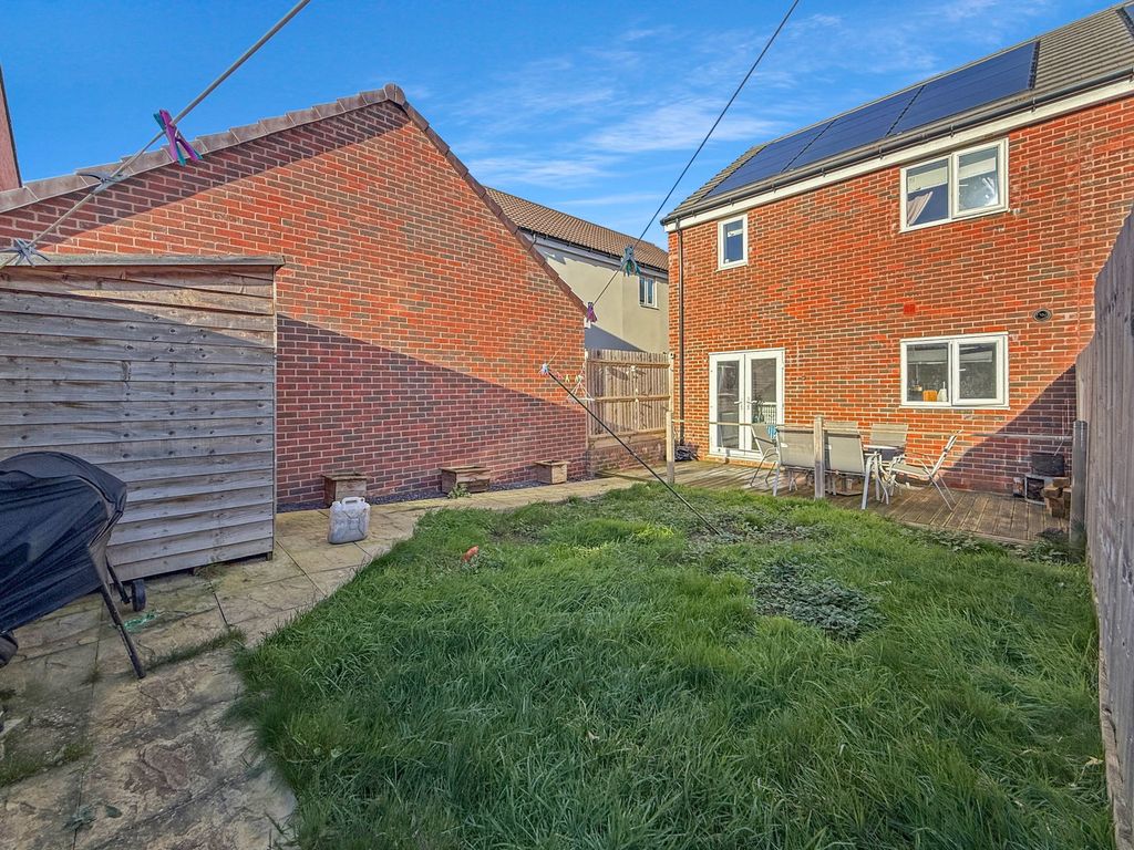 Property photo 1 of 22