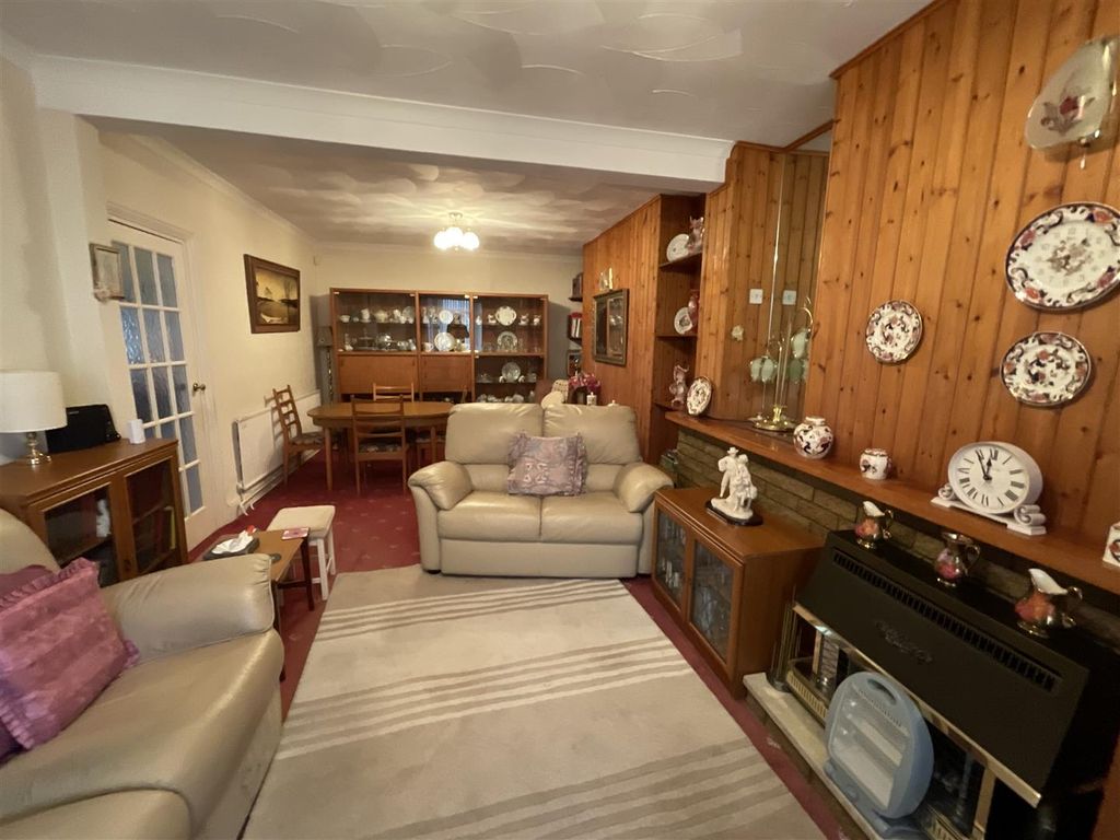 Property photo 2 of 30 Img_2311.Jpg