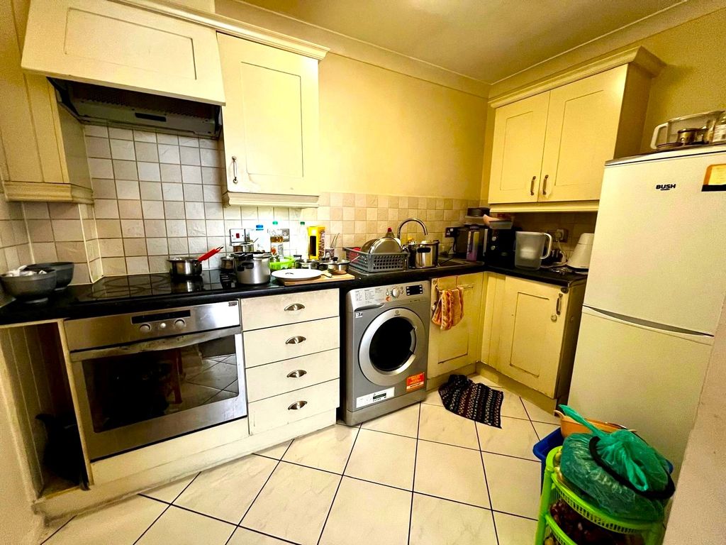 Property photo 2 of 7 2