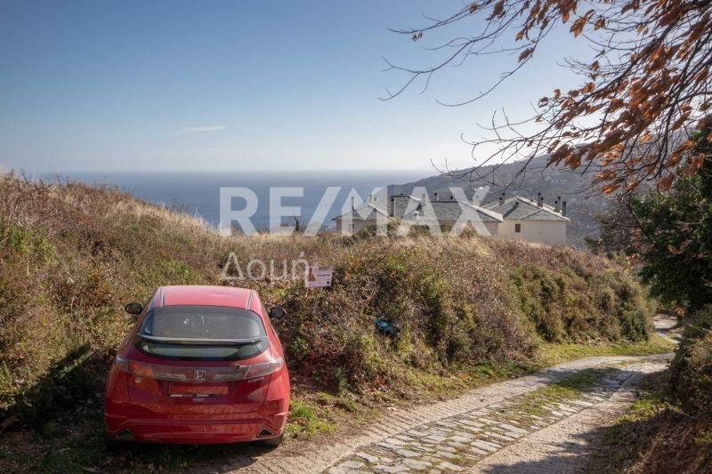 Property photo 2 of 25