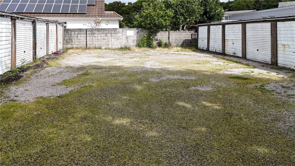 Property photo 1 of 13 Picture No. 05