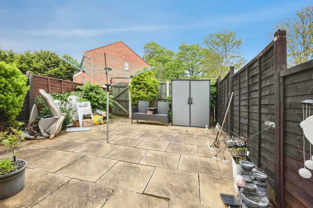 Property photo 3 of 18 44Albertroadalbertroadworcesterwr51Eb-44