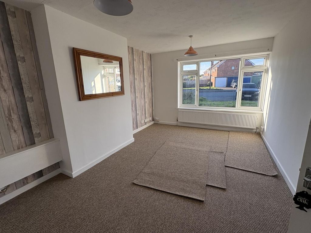 Property photo 2 of 8 Living Room